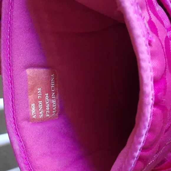 Coach Snow Boots - Picture 7 of 12